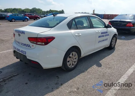 2018 Kia Rio S z USA, uszkodzony, nr VIN 3KPA24AB4JE086346